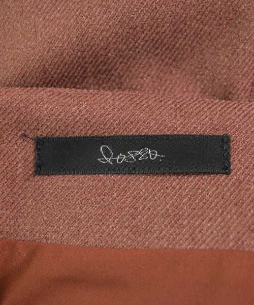 ROSSO กระโปรงยาวถึงเข่า