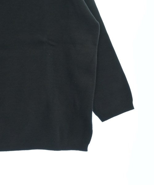 Letroyes เสื้อกันหนาว