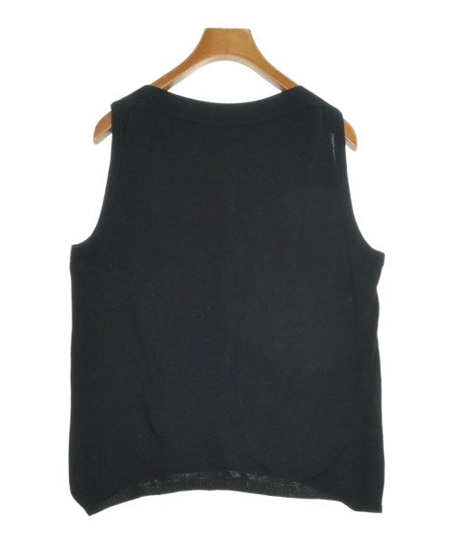 Letroyes เสื้อแขนกุด