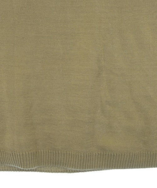 Letroyes เสื้อแขนกุด