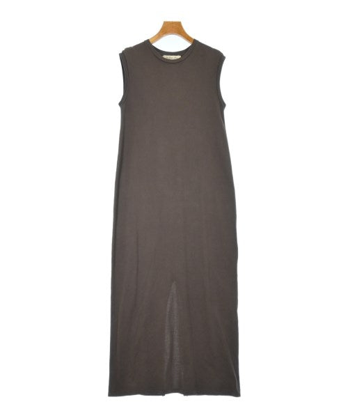 REMI RELIEF ชุดเดรส