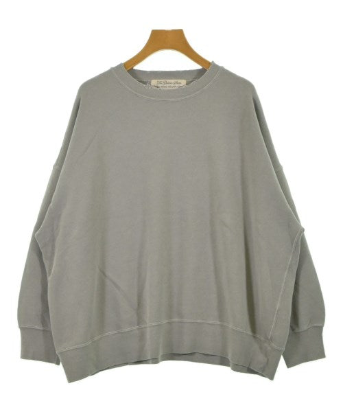 REMI RELIEF เสื้อสเวตเตอร์