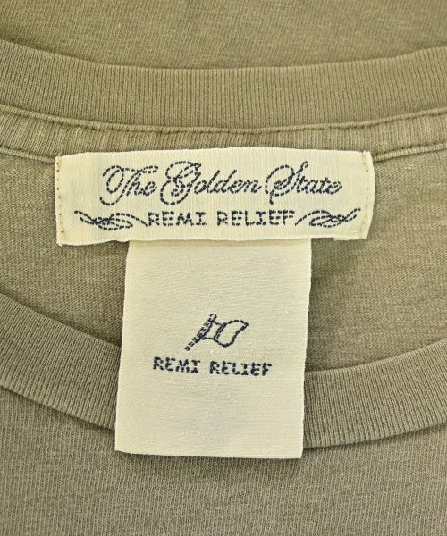 REMI RELIEF เสื้อยืด/เสื้อท็อปส์