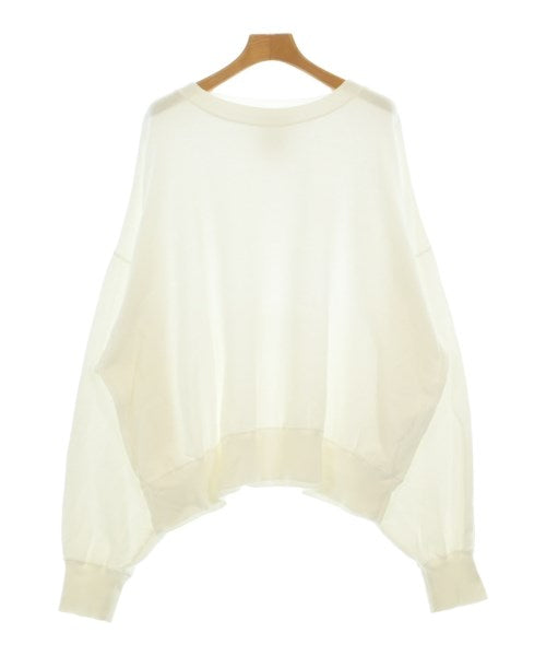REMI RELIEF เสื้อสเวตเตอร์