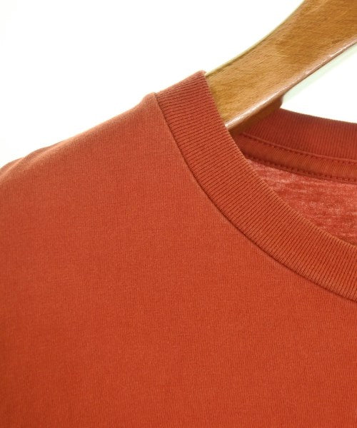 REMI RELIEF เสื้อยืด/เสื้อท็อปส์