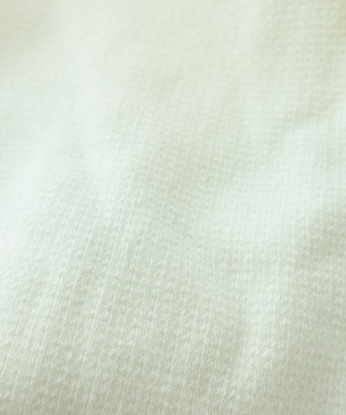 REMI RELIEF เสื้อยืด/เสื้อท็อปส์