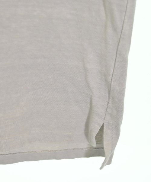 REMI RELIEF เสื้อยืด/เสื้อท็อปส์