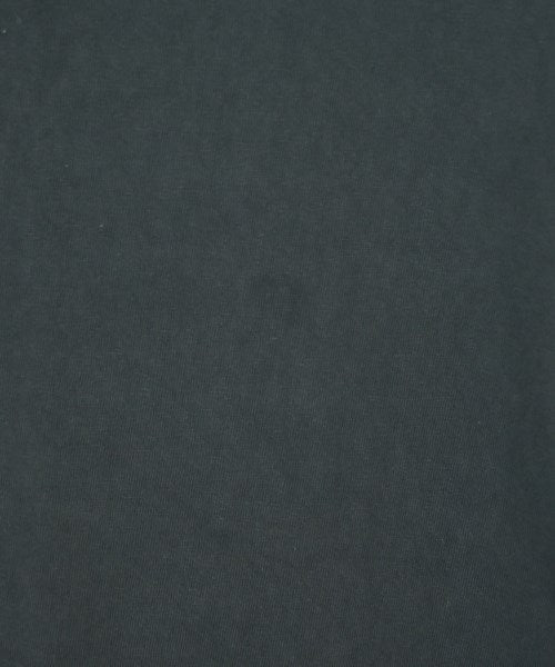 REMI RELIEF เสื้อยืด/เสื้อท็อปส์