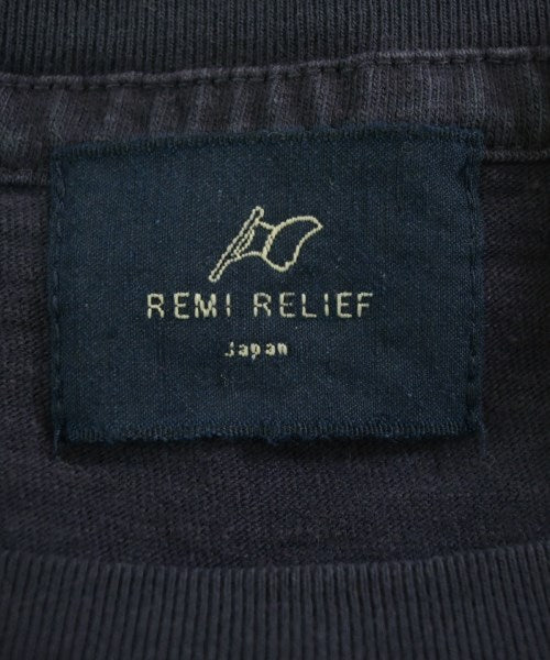 REMI RELIEF เสื้อยืด/เสื้อท็อปส์