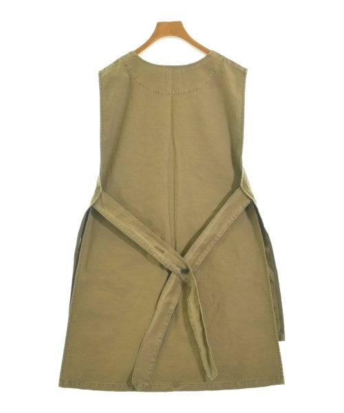 FREAK'S STORE เสื้อกั๊ก