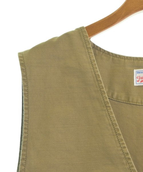 FREAK'S STORE เสื้อกั๊ก