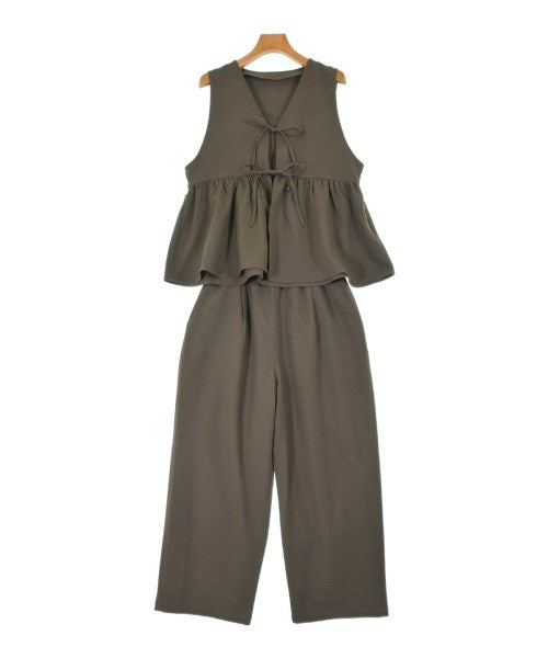 FREAK'S STORE ชุดสูทแบบครบเซต (อื่นๆ)