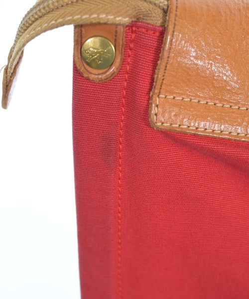 IL BISONTE กระเป๋าสะพาย