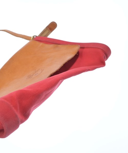 IL BISONTE กระเป๋าสะพาย