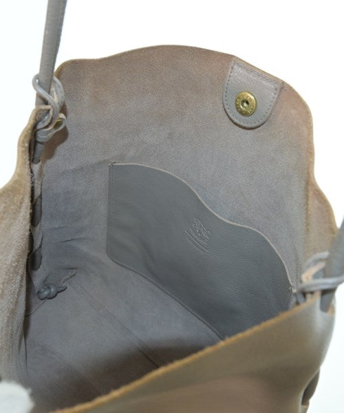 IL BISONTE กระเป๋าถือขนาดใหญ่