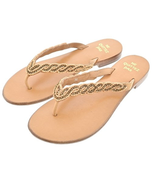 NE QUITTEZ PAS รองเท้าแตะ