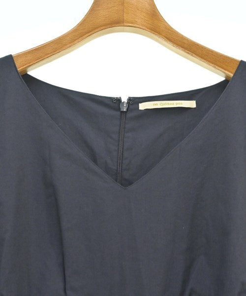 NE QUITTEZ PAS ชุดเดรส