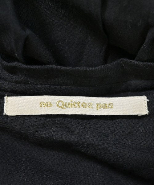 NE QUITTEZ PAS ชุดเดรส