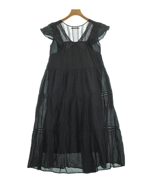 NE QUITTEZ PAS ชุดเดรส