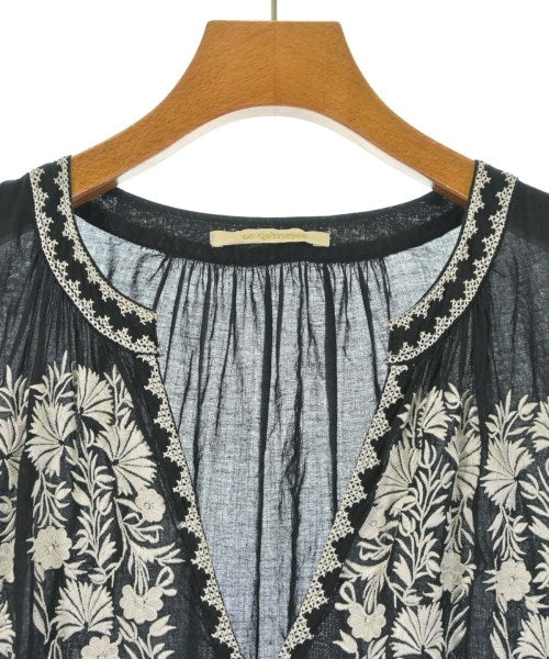 NE QUITTEZ PAS ชุดเดรส