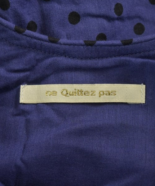 NE QUITTEZ PAS ชุดเดรส