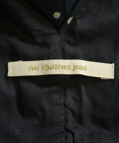 NE QUITTEZ PAS ชุดเดรส