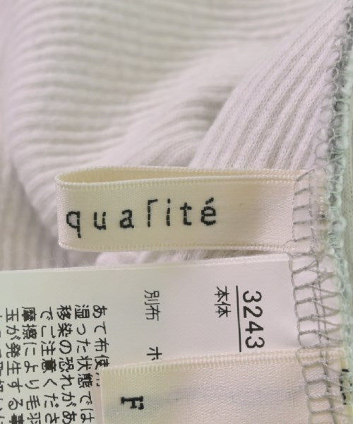 qualite เสื้อกันหนาว