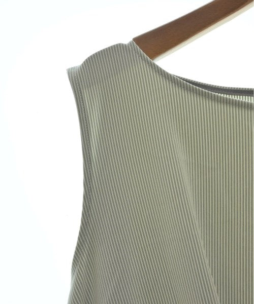 qualite ชุดเดรส