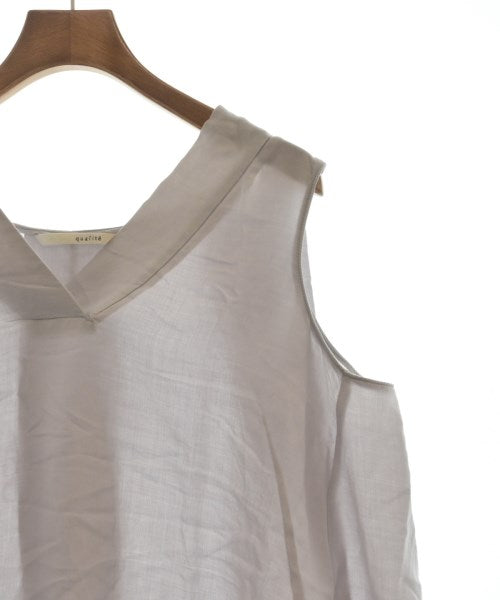 qualite เสื้อลำลอง