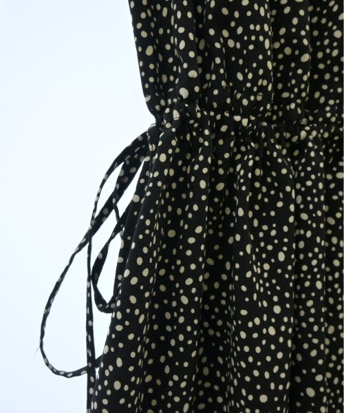 qualite ชุดเดรส