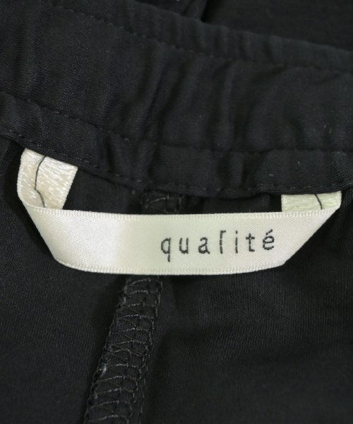 qualite กางเกง อื่น