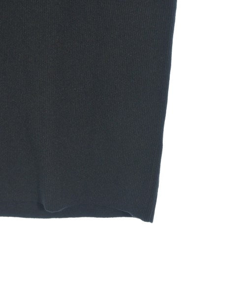 qualite เสื้อยืด/เสื้อท็อปส์