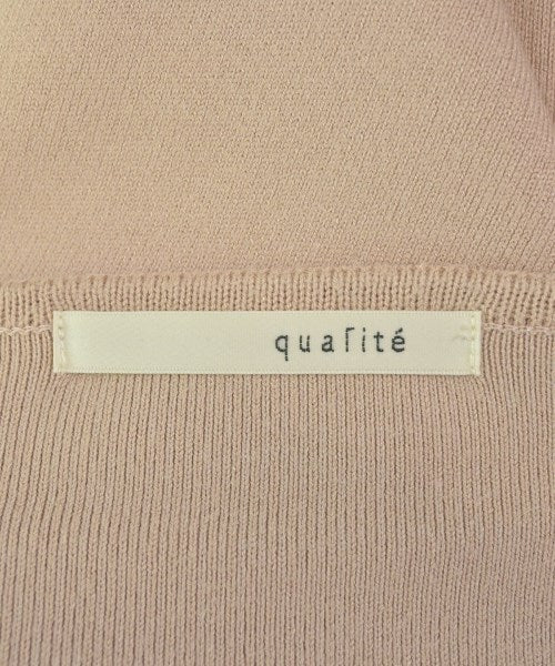 qualite เสื้อกันหนาว