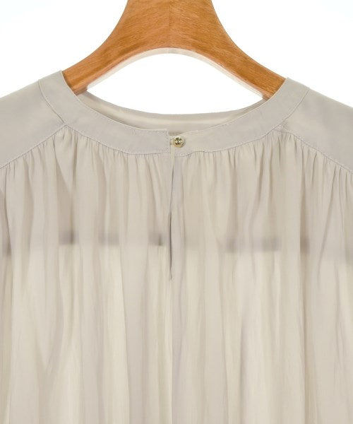 qualite เสื้อสตรี