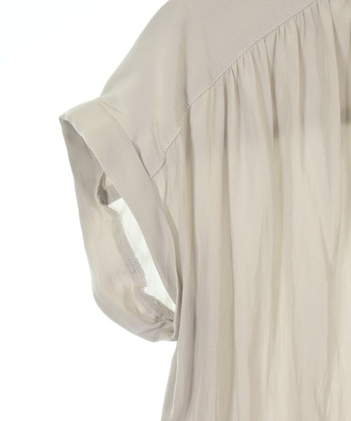 qualite เสื้อสตรี
