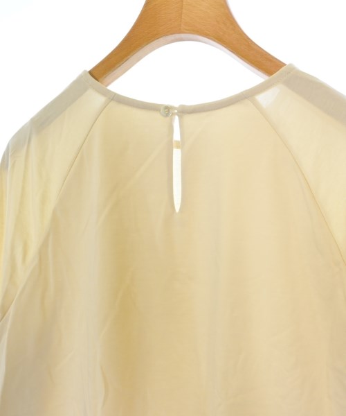 qualite เสื้อยืด/เสื้อท็อปส์