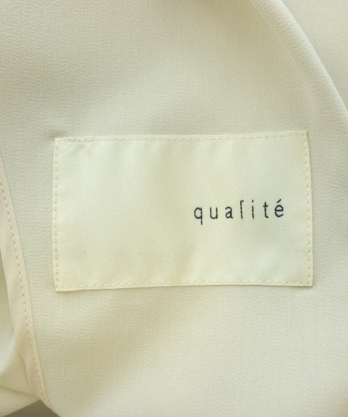 qualite แจ็คเก็ตลำลอง