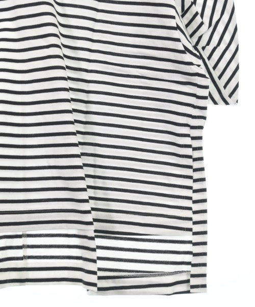 qualite เสื้อยืด/เสื้อท็อปส์