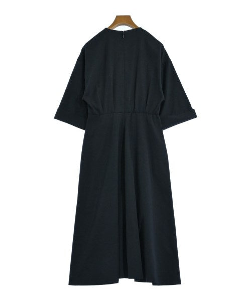 qualite ชุดเดรส