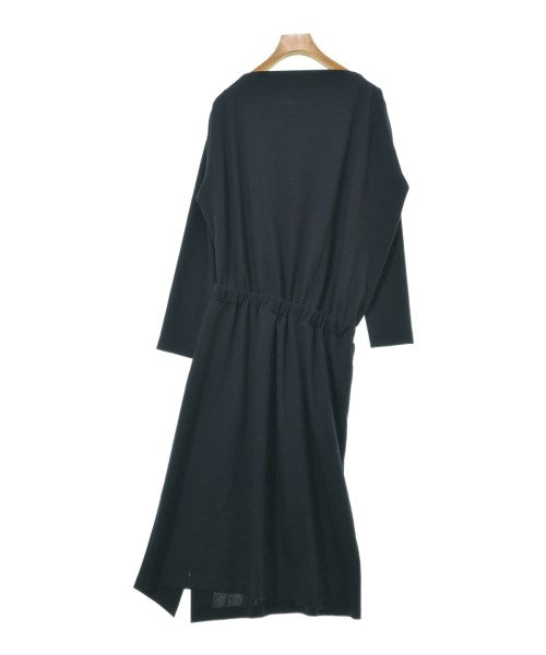 qualite ชุดเดรส