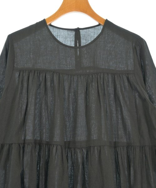 qualite เสื้อสตรี