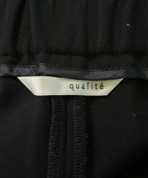 qualite กางเกง อื่น
