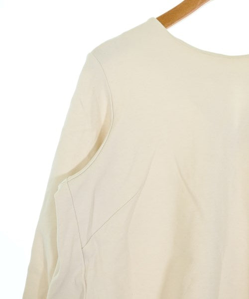 qualite เสื้อยืด/เสื้อท็อปส์