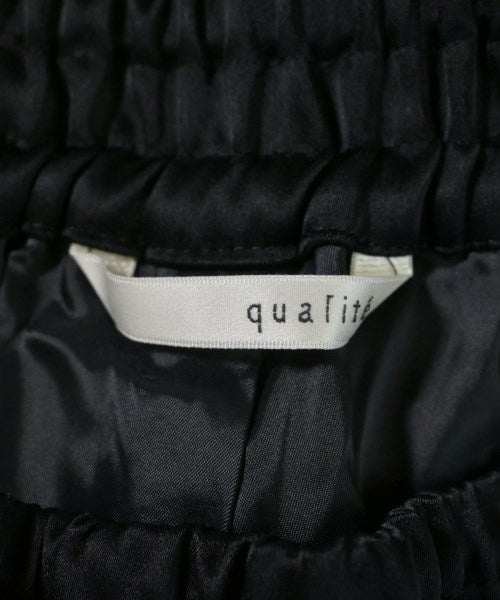 qualite กางเกง อื่น