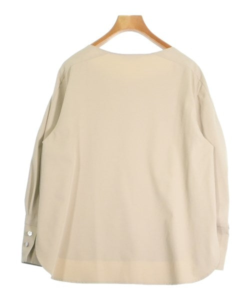 qualite เสื้อสตรี