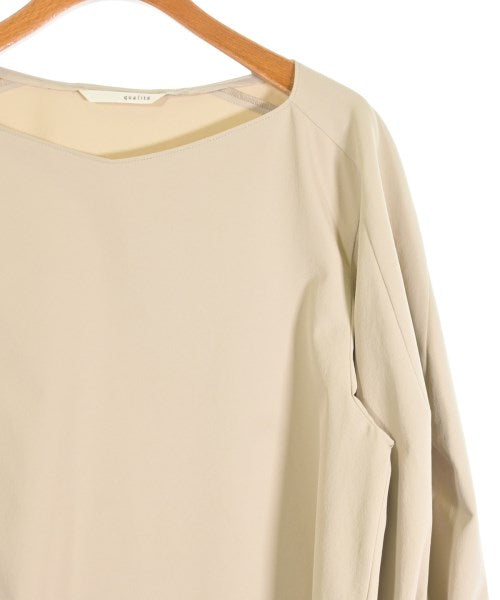 qualite เสื้อสตรี
