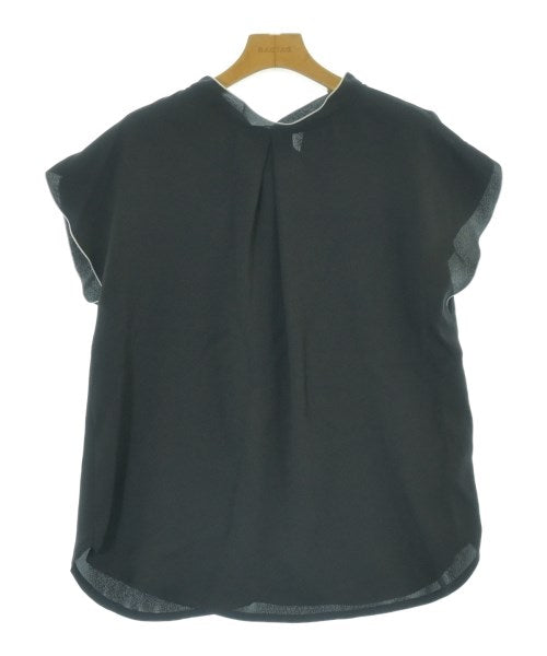 qualite เสื้อสตรี