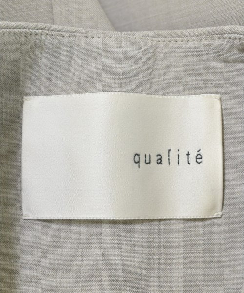 qualite แจ็คเก็ตไม่มีปก