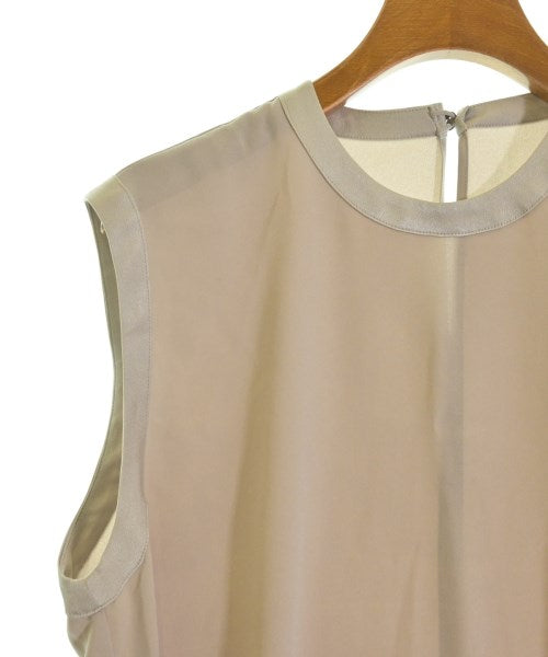 qualite เสื้อสตรี