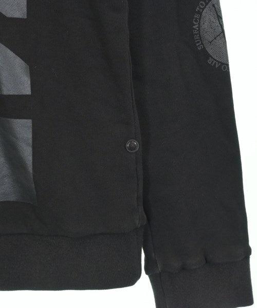 SURFACE TO AIR เสื้อสเวตเตอร์